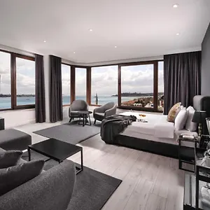 تحقق من التوفر