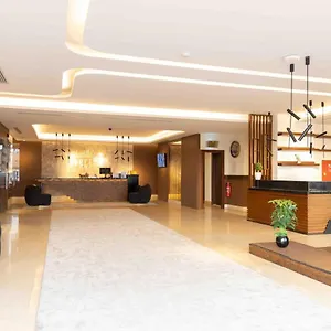 تحقق من التوفر